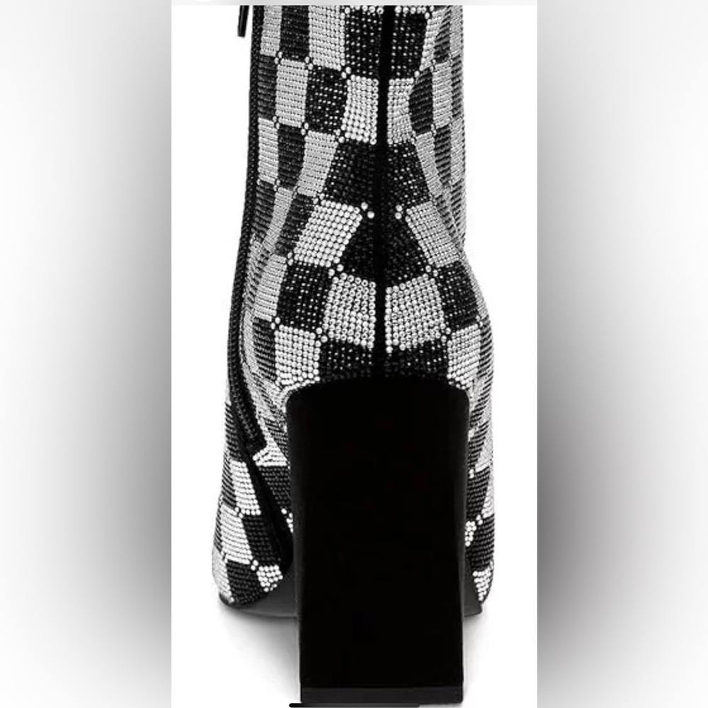 🆕 Wild Pair Ingridd Black & Silver Checkered Pointed Toe Dressy Booties Size 9M - Picture 7 of 13